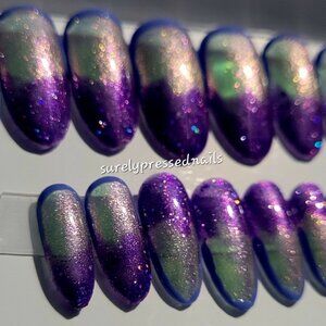 Shimmer Purple, Lilac lined, Glitter Purple Wave Oval Shaped= Press on Nails